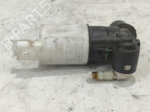Used Washer pump RENAULT SCÉNIC II (JM0/1_) [2003-2010]  16951819