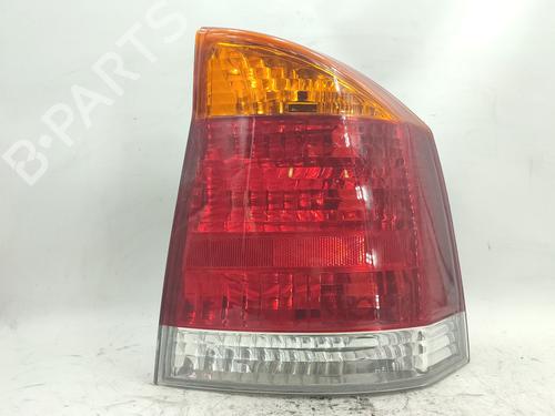 Fanale posteriore destro OPEL VECTRA C (Z02) 2.2 DTI 16V (F69) (125 hp) 31055649