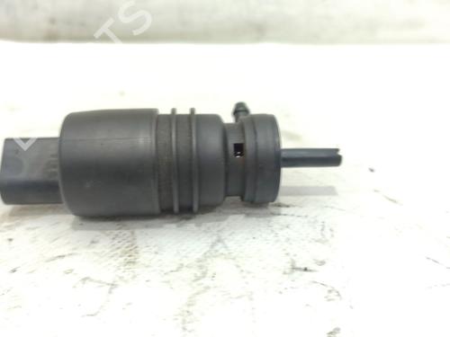 Washer pump MERCEDES-BENZ CLK (C208) CLK 320 (208.365) | BP26931136E24 