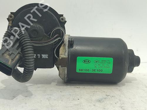 Used Front wiper motor KIA SORENTO I (JC) 2.5 CRDi 4WD (140 hp) 32393916