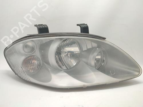 Used Right headlight Right headlight SSANGYONG RODIUS I 2.7 Xdi (163 hp) 34432684 34432684