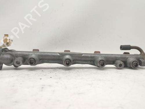Used Injection rail Injection rail 37027978 37027978