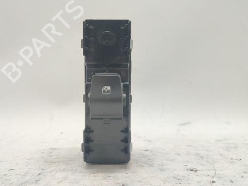 right-front-window-switch-hyundai-i30-pde-pd-pden-2016-36356065 main image