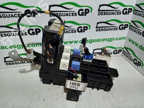 Used Fuse box HYUNDAI SANTA FÉ I (SM) 2.0 CRDi (113 hp) 8417808