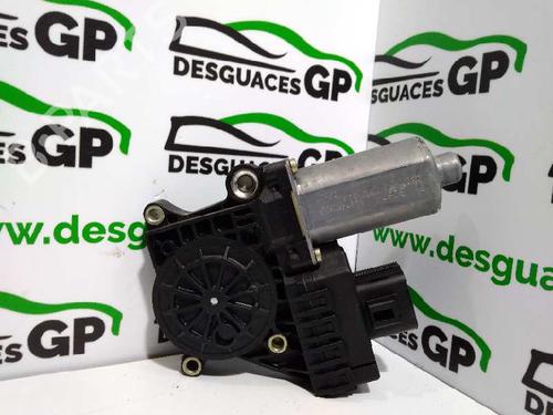 Used Right rear window motor FORD MONDEO III Saloon (B4Y) 2.0 16V TDDi / TDCi (115 hp) 7142677