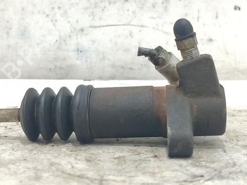 Clutch slave cylinder HYUNDAI ACCENT II (LC) 1.3 | BP27243028M113 