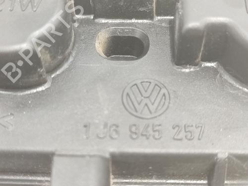 Lamp holder VW GOLF IV (1J1) 1.9 TDI | BP23179711L10 