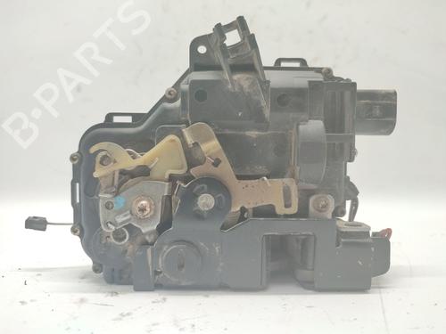 Used Rear left lock SKODA OCTAVIA I (1U2) 1.9 TDI (90 hp) 30834715