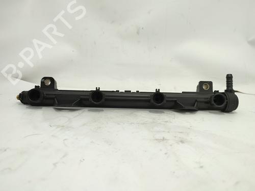 Used Injection rail SEAT IBIZA III (6L1) 1.4 16V (75 hp) 28610559