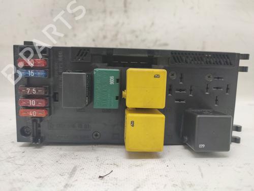 Used Fuse box MERCEDES-BENZ E-CLASS (W210) E 220 CDI (210.006) (125 hp) 27971482
