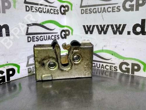 Used Front right lock VW POLO II (86C, 80) 1.3 Cat (55 hp) 7139569