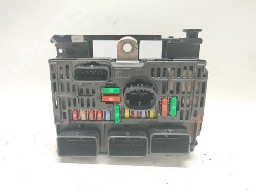 Used Fuse box Fuse box PEUGEOT 407 (6D_) 2.2 (6D3FZE, 6D3FZH) (158 hp) 34344776 34344776