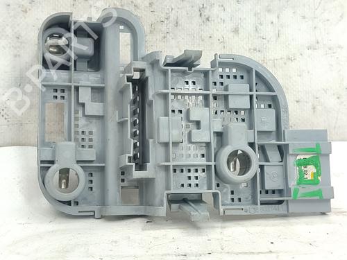 Used Lamp holder MERCEDES-BENZ C-CLASS (W204) C 200 CDI (204.001) (136 hp) 27505710