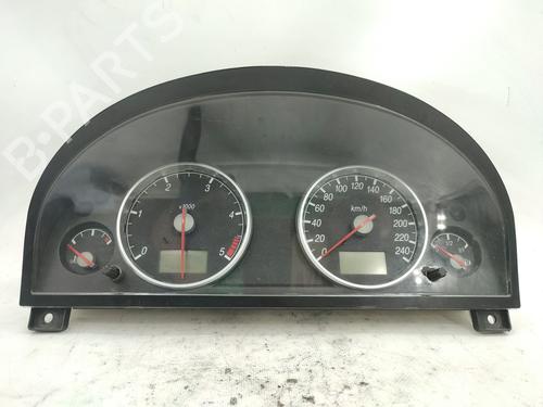 Kombiinstrument FORD MONDEO III Saloon (B4Y) 2.0 16V TDDi / TDCi (115 hp) 30090358