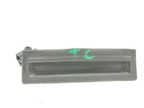Used Tailgate handle Tailgate handle VW PASSAT B5.5 Variant (3B6) 1.9 TDI (130 hp) 33832081 33832081