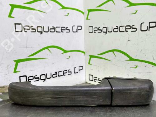 Used Rear left exterior door handle LAND ROVER DISCOVERY II (L318) 2.5 Td5 4x4 (139 hp) 7137011