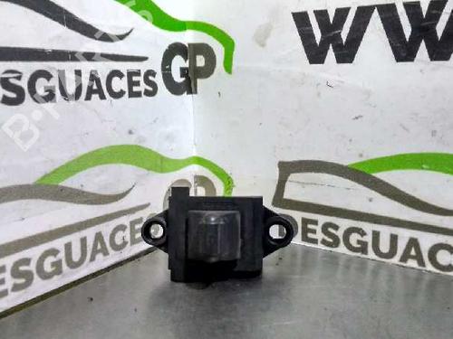 Used Right front window switch CHRYSLER NEON II 2.0 16V (133 hp) 7138399