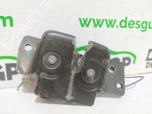Used Tailgate lock KIA SPORTAGE SUV (K00) 2.0 TD 4WD (83 hp) 7127105