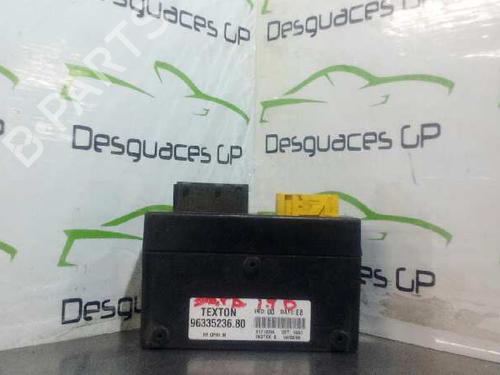 Used Comfort control module CITROËN XSARA (N1) 1.9 D (70 hp) 7133360