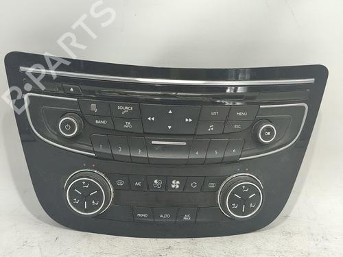 Used Climate control Climate control 38470805 38470805