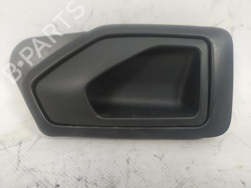 Venstre bak invendig håndtak PEUGEOT 306 (7B, N3, N5) [1993-2003]  10117981