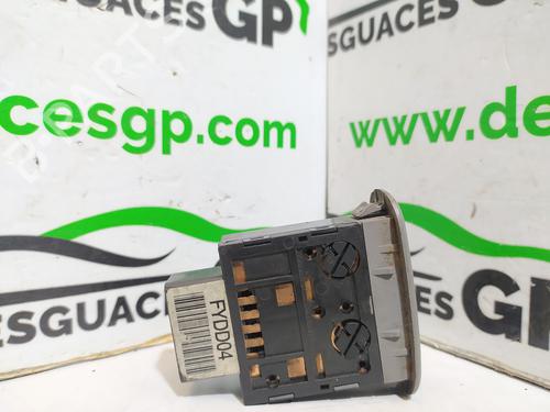 Switch KIA SORENTO I (JC)  | BP7667803I30 