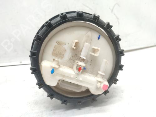 Fuel pump MITSUBISHI CARISMA (DA_) 1.9 DI-D (DA5A) | BP23075851M76 
