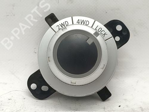 Used Gear lever MITSUBISHI OUTLANDER II (CW_W) 2.2 DI-D (177 hp) 30203565