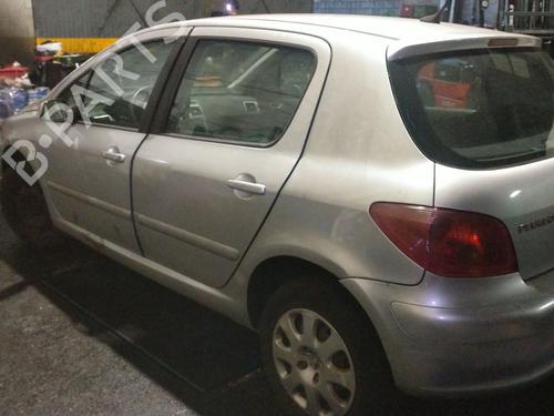 Left headlight PEUGEOT 307 (3A/C) 1.6 HDi 110 | BP32020295C28