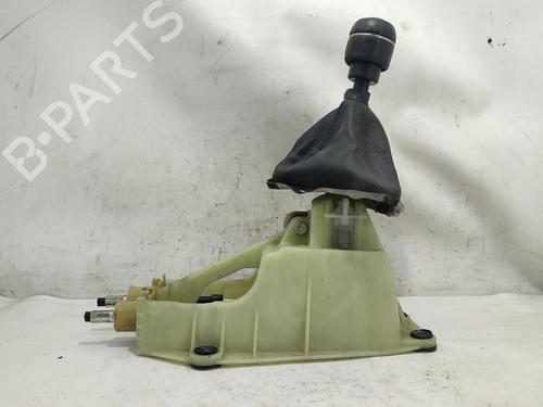 Gear lever ALFA ROMEO 159 (939_) 1.9 JTDM 16V (939AXC1B, 939AXC12) 55349245