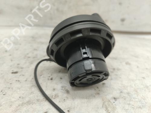 Używane Klapa wlewu paliwa FORD FOCUS I (DAW, DBW) 1.6 16V (100 hp) 23408562