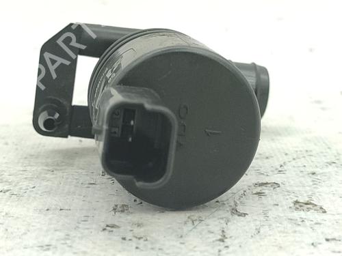Washer pump PEUGEOT 407 (6D_) 2.0 HDi 135 (6DRHRH, 6DRHRE, 6DRHRG, 6DRHRJ) | BP30090295E24