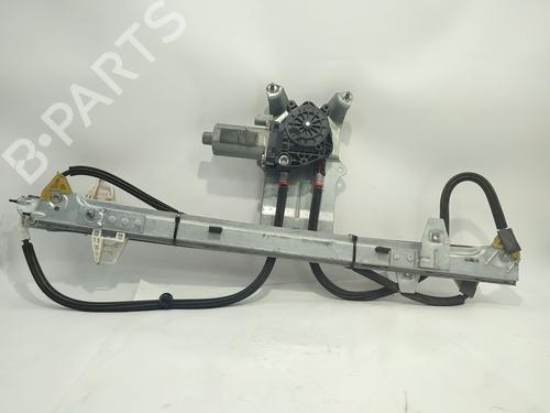 Vindusheismekanisme høyre foran CITROËN XSARA PICASSO (N68) 1.6 HDi (109 hp) 31093065