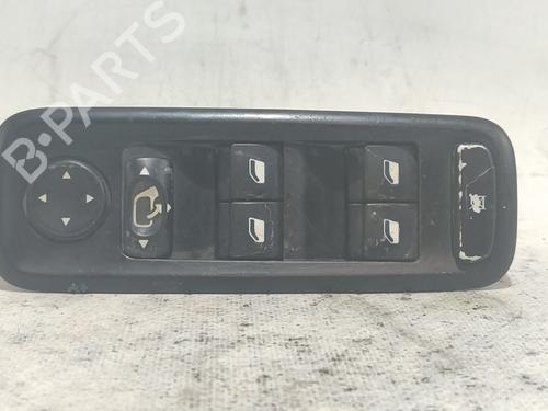 Used Left front window switch Left front window switch LANCIA PHEDRA (179_) 2.2 JTD (179AXC1A) (128 hp) 34556010 34556010