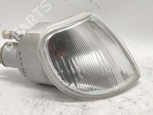 Used Right front indicator Right front indicator CITROËN SAXO (S0, S1) 1.5 D (57 hp) 36466615 36466615