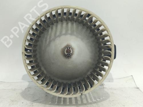 Gebläsemotor für KIA SORENTO I (JC) 2.5 CRDi 4WD (140 hp) 32393939