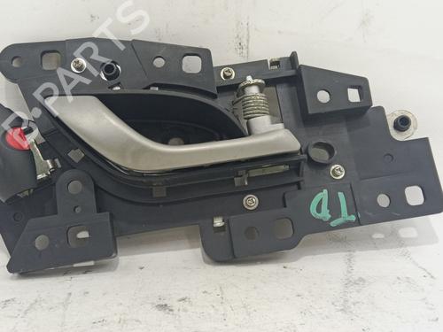 Maneta interior trasera derecha Maneta interior trasera derecha HONDA CIVIC VIII Hatchback (FN, FK) 1.4 (FK1) (83 hp) 37593539 37593539