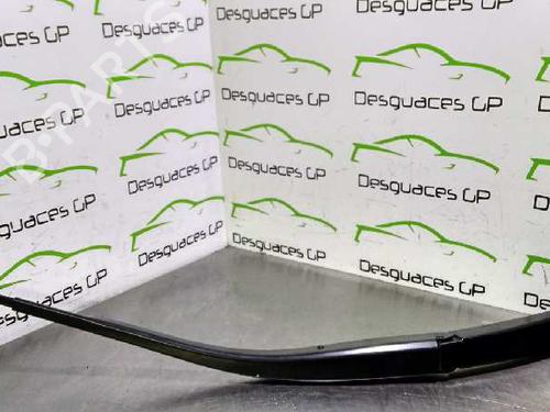 Used Front windshield wiper arm HONDA ACCORD VIII (CU) 2.2 i-DTEC (CU3) (150 hp) 7163851