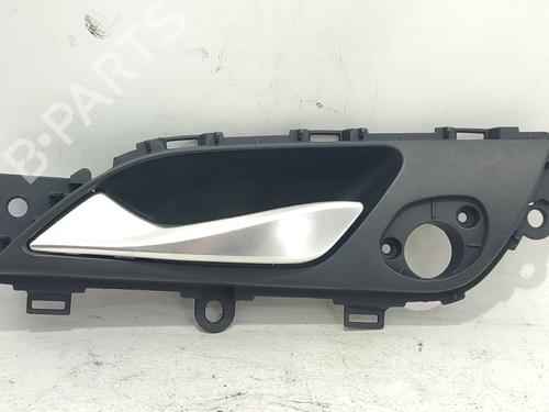 Used Front left interior door handle Front left interior door handle 38287241 38287241