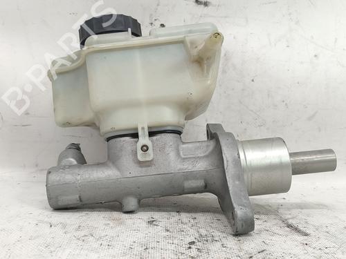 Used Brake master cylinder SKODA OCTAVIA II Combi (1Z5) 2.0 TDI 16V (140 hp) 28825430