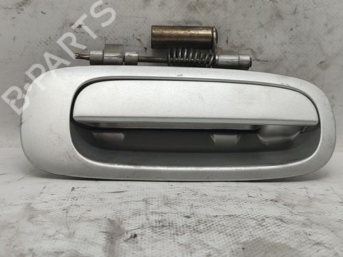 Used Rear right exterior door handle TOYOTA COROLLA Liftback (_E11_) 2.0 D-4D (CDE110_, CDE110R) (90 hp) 27919927