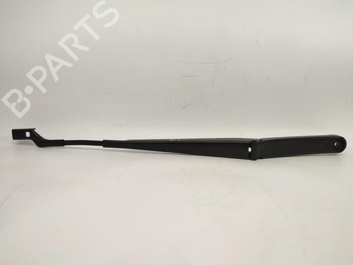Used Front windshield wiper arm SEAT IBIZA V (KJ1, KJG) 1.0 MPi (80 hp) 15372141