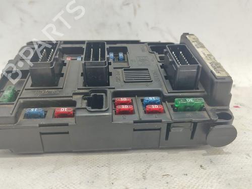 Fuse box CITROËN C5 I (DC_) 2.0 HDi (DCRHZB, DCRHZE) | BP33812721E1 - Image 4