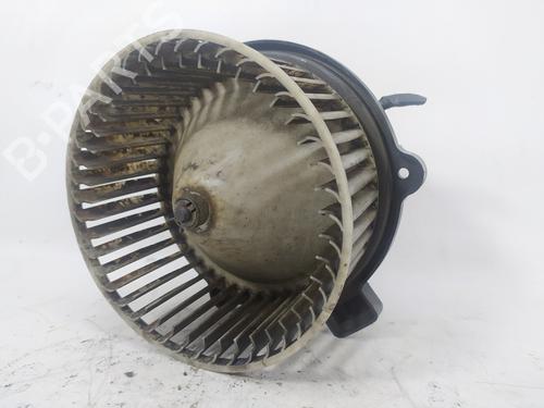 Used Heater blower motor KIA SORENTO I (JC) 2.5 CRDi 4WD (140 hp) 10958871