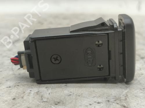 Switch KIA CARNIVAL I (UP, FL)  | BP17559929I30 