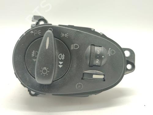 Used Headlight switch Headlight switch 39402590 39402590