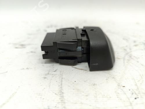 Comutador RENAULT SCÉNIC I MPV (JA0/1_, FA0_) 1.9 dCi RX4 | BP29983428I30