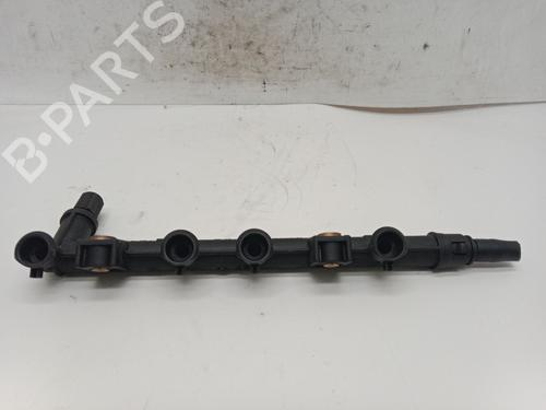 Used Injection rail FIAT PUNTO (188_) 1.2 60 (188.030, .050, .130, .150, .230, .250) (60 hp) 24811450