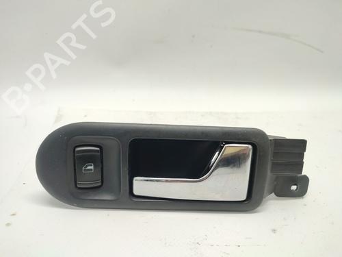 Used Front right interior door handle Front right interior door handle VW BORA I (1J2) 2.0 (115 hp) 33548755 33548755