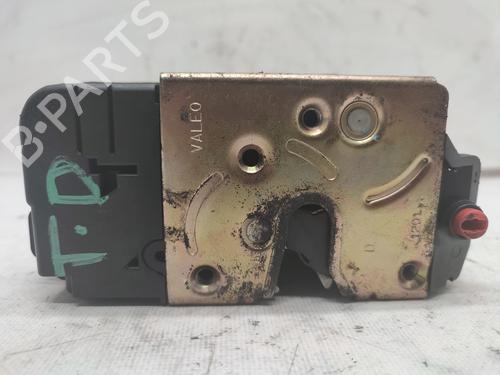 Used Rear right lock PEUGEOT 206 Hatchback (2A/C) 1.4 i (75 hp) 23105331